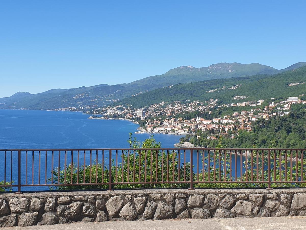 Family House Vila Opatija Exterior foto